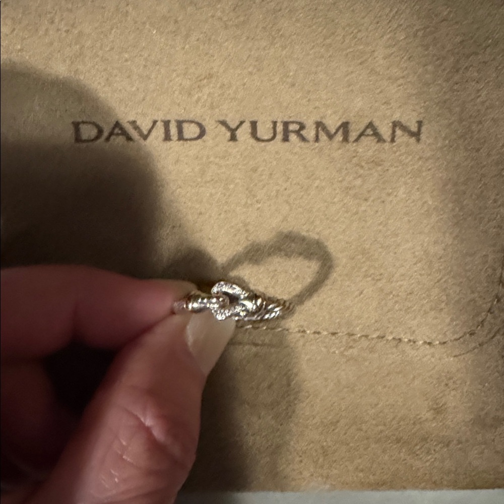 David Yurman Buckle Ring - Picture 4 of 8
